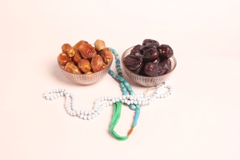 Dishes with traditional dates for Ramadan